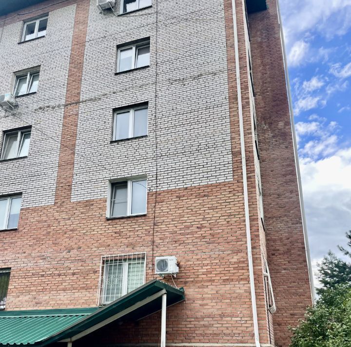комната г Омск р-н Центральный ул 2-я Барнаульская 94 пос. Амурский фото 8