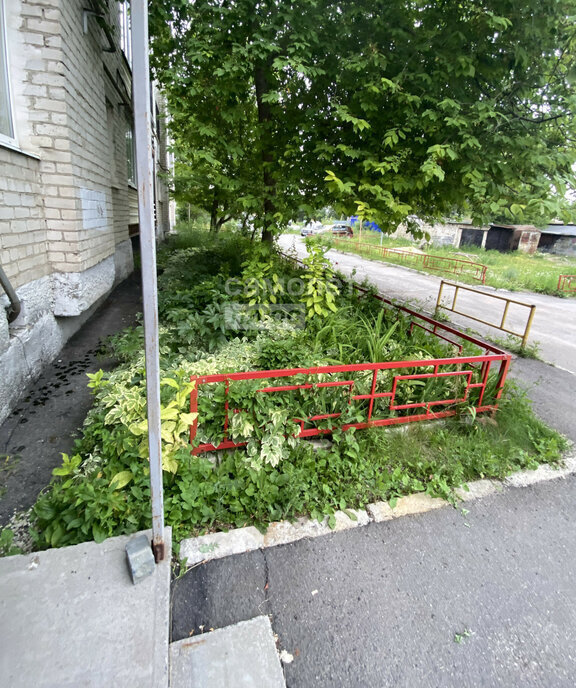 квартира г Каменск-Уральский Синарский п Октябрьский ул Титова 10а фото 27
