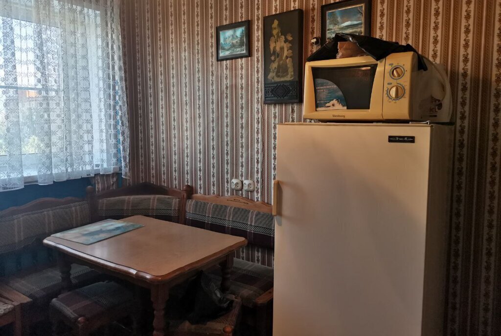 квартира г Серпухов ул Октябрьская 26б фото 6