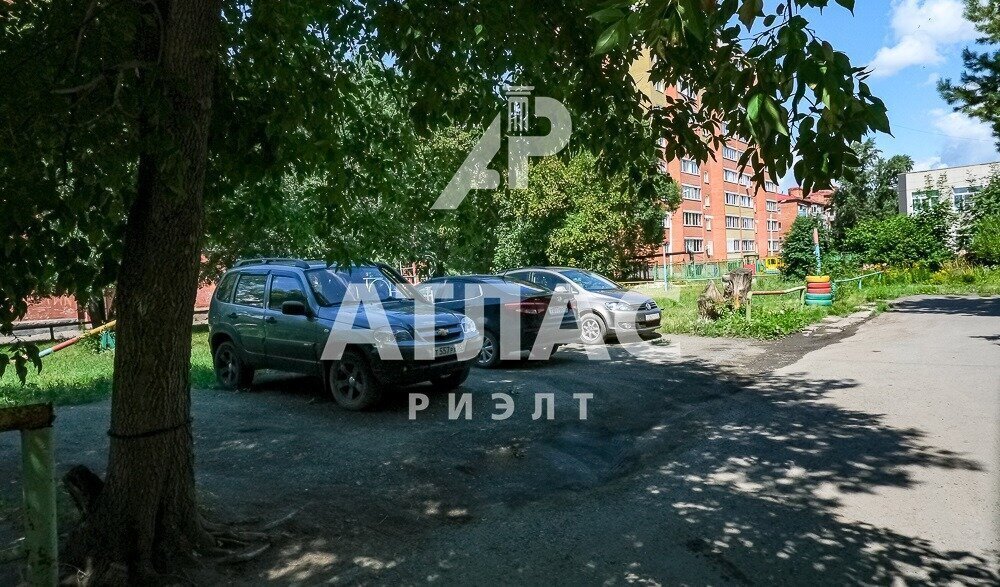 квартира г Омск ул 6-я Линия 168а Октябрьский АО фото 27