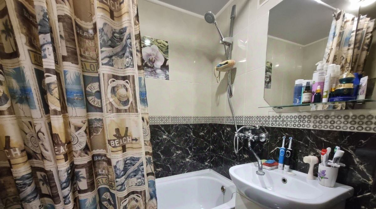 квартира г Курск р-н Центральный ул Семеновская 82а фото 4