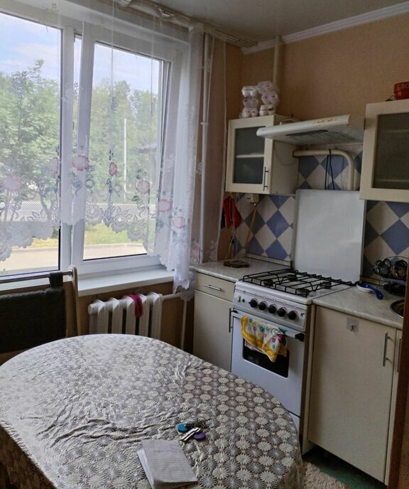 квартира р-н Нижнекамский г Нижнекамск ул 50 лет Октября 3 городское поселение Нижнекамск фото 4