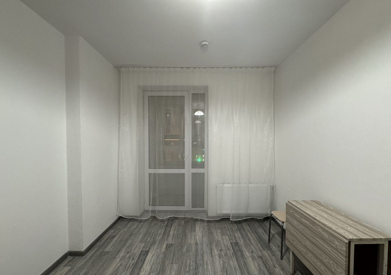 квартира г Екатеринбург Академический ул Академика Ландау 45 фото 2
