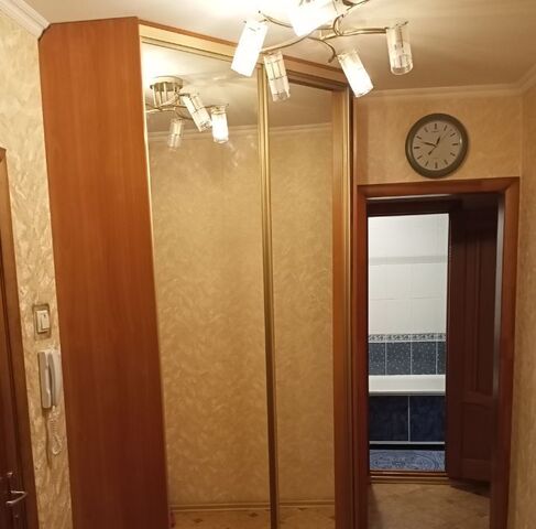 квартира р-н Октябрьский 15-й микрорайон 25 фото