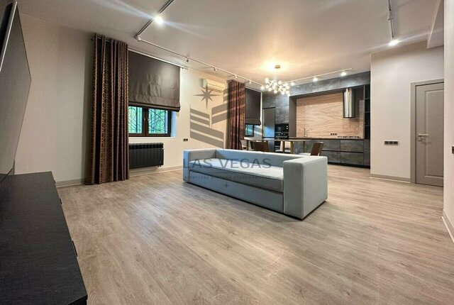 р-н Вахитовский Кремлёвская ул Зои Космодемьянской 15 фото