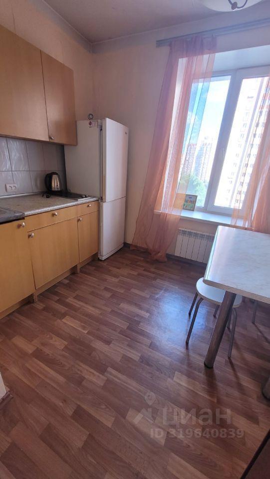 квартира г Новосибирск р-н Дзержинский ул Адриена Лежена 23 фото 2