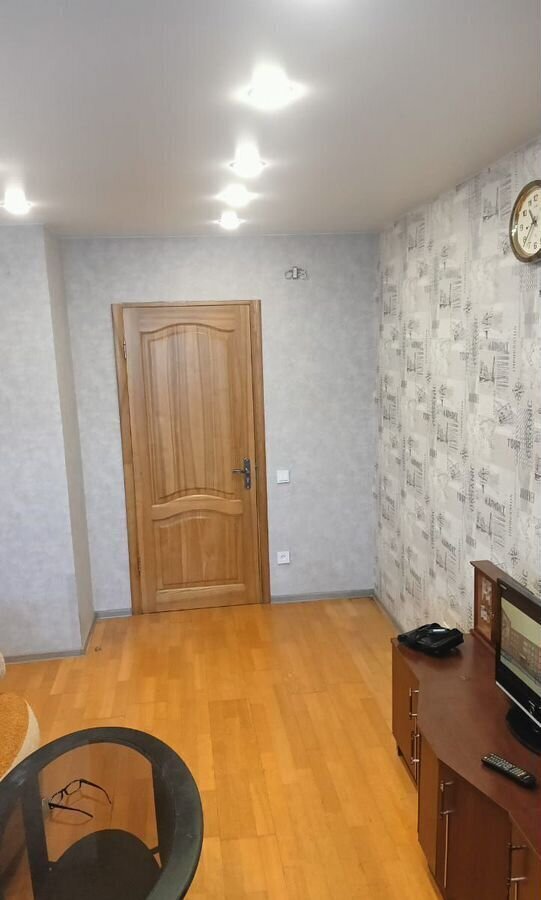 комната г Колпино пр-кт Заводской 62 р-н Колпинский фото 4