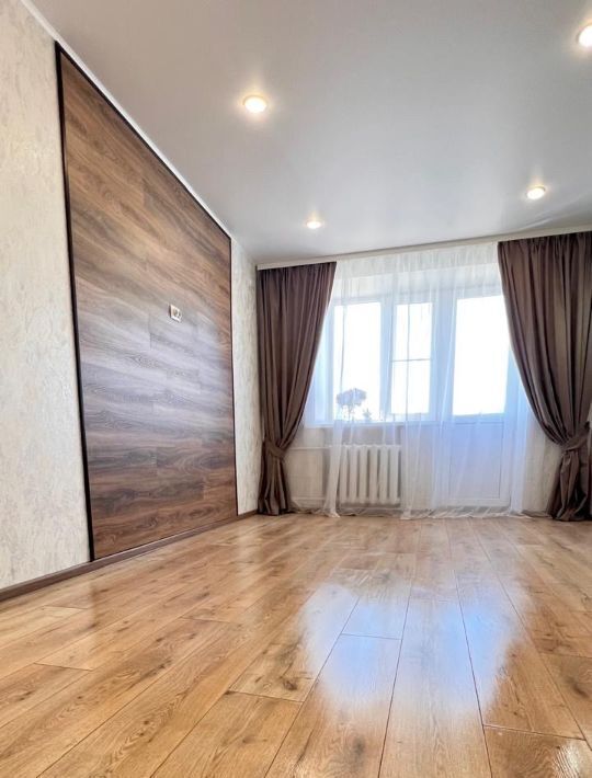 квартира г Астрахань р-н Ленинский ул Академика Королева 35/1 фото 2