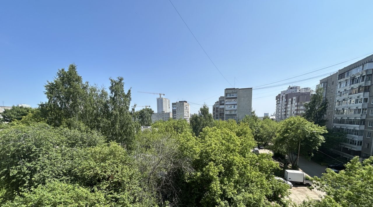 квартира г Екатеринбург р-н Кировский Динамо ул. Блюхера, 55А фото 19