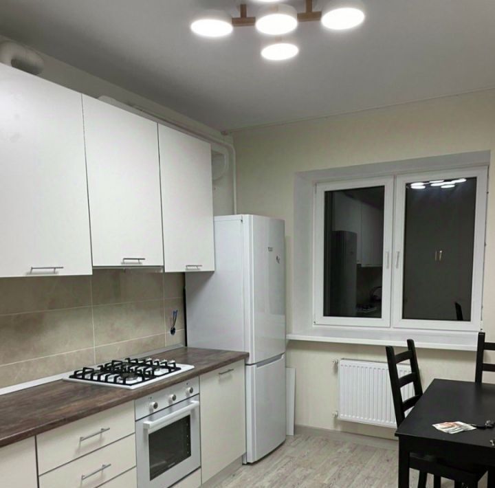 квартира р-н Ейский г Ейск ул Свободы 38/2 Ейское городское поселение фото 1