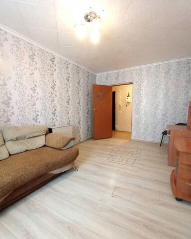 дом 11 Арамильский г. о. фото