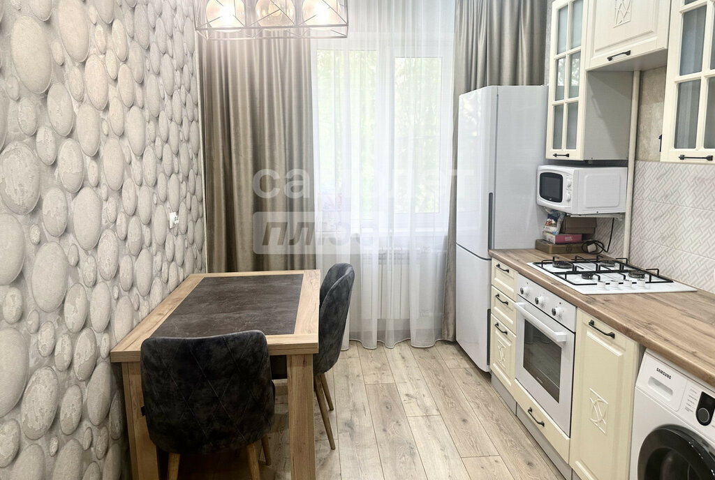квартира г Астрахань р-н Кировский ул Генерала Герасименко 8к/1 фото 4
