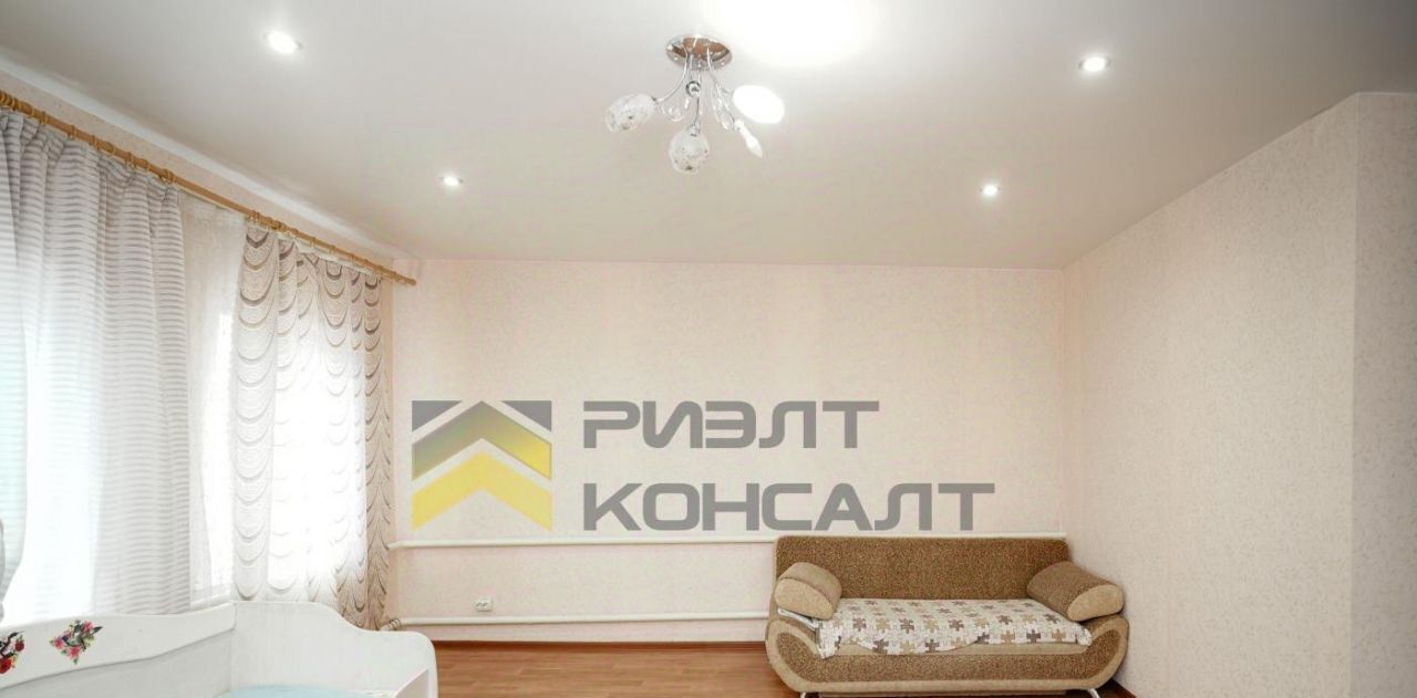 дом г Омск р-н Кировский ул 1-я Курганская 1 Кировский АО фото 1