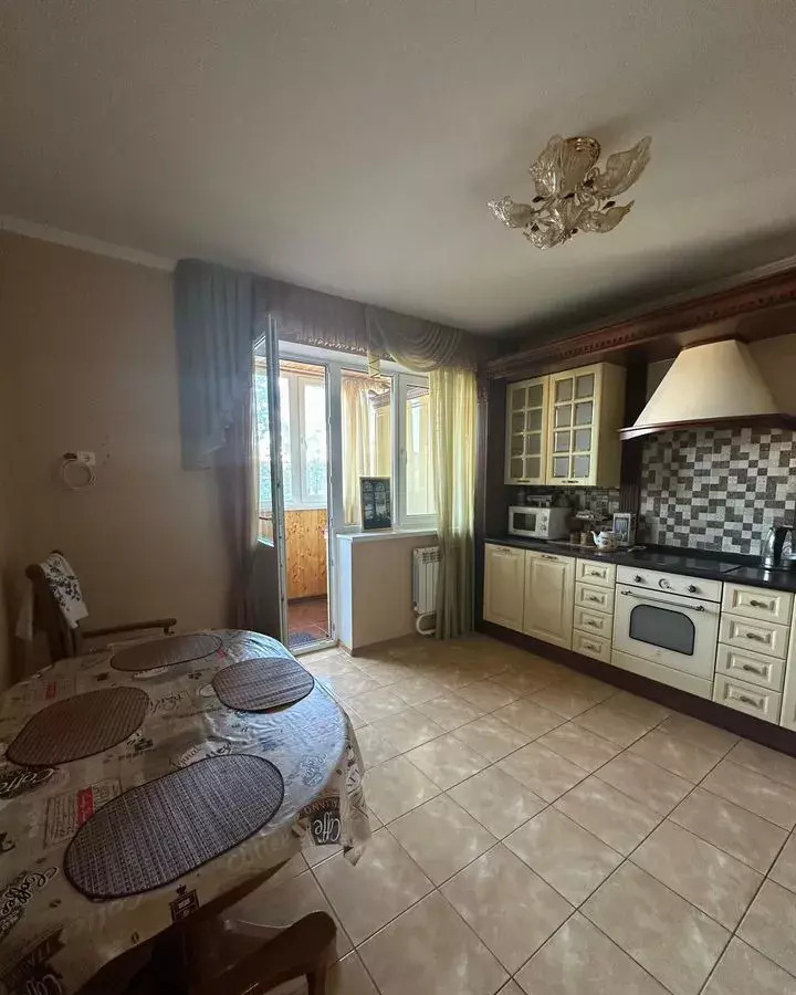 квартира г Краснодар р-н Карасунский ул Трудовой Славы 19к/2 фото 3