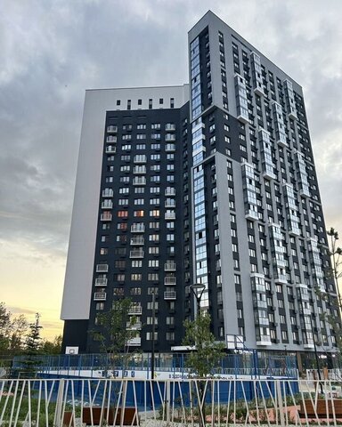 р-н Верх-Исетский ул. Зелёный Остров, 12 фото