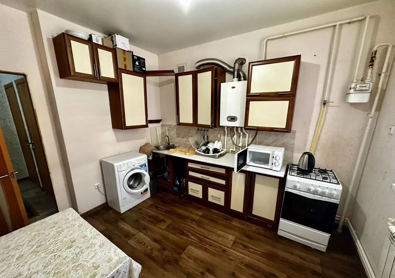 квартира г Новошахтинск ул Горняцкая 15б фото 4