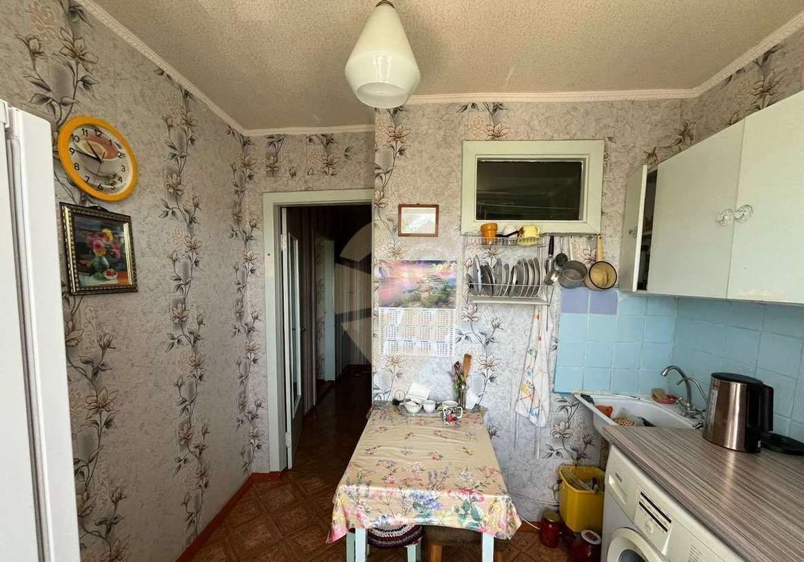 квартира г Старый Оскол мкр-н Лебединец, 24А фото 2