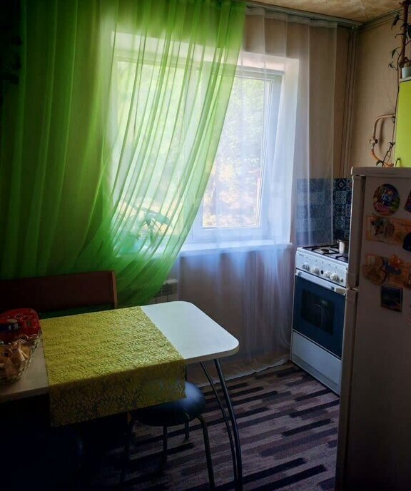 квартира г Златоуст ул им И.М.Мельнова 1 фото 5