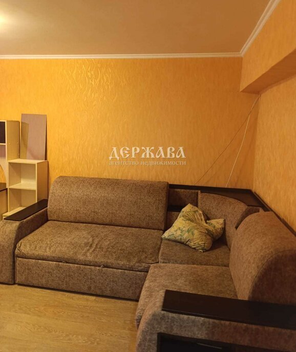 квартира г Старый Оскол Интернациональный микрорайон 14 фото 2