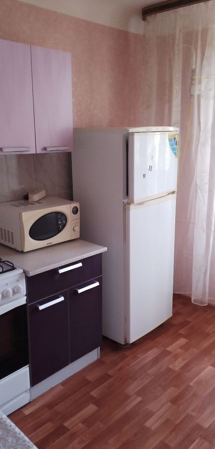 квартира г Волжский ул им генерала Карбышева 132 фото 5