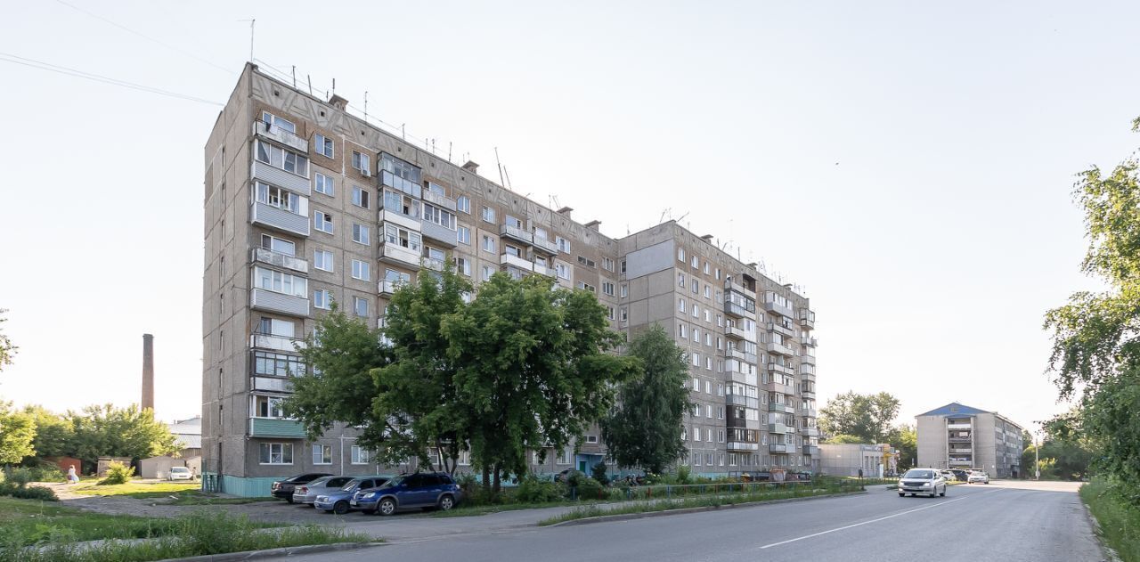 квартира г Новоалтайск ул Военстроя 82 фото 2