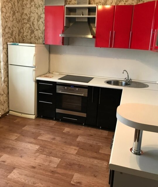 квартира г Пенза р-н Ленинский ул Бакунина 137 фото 2