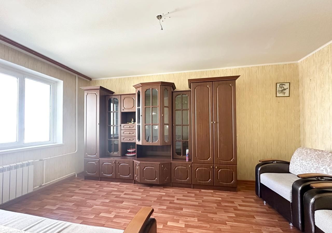 квартира г Курск р-н Центральный пр-кт Вячеслава Клыкова 82 фото 2