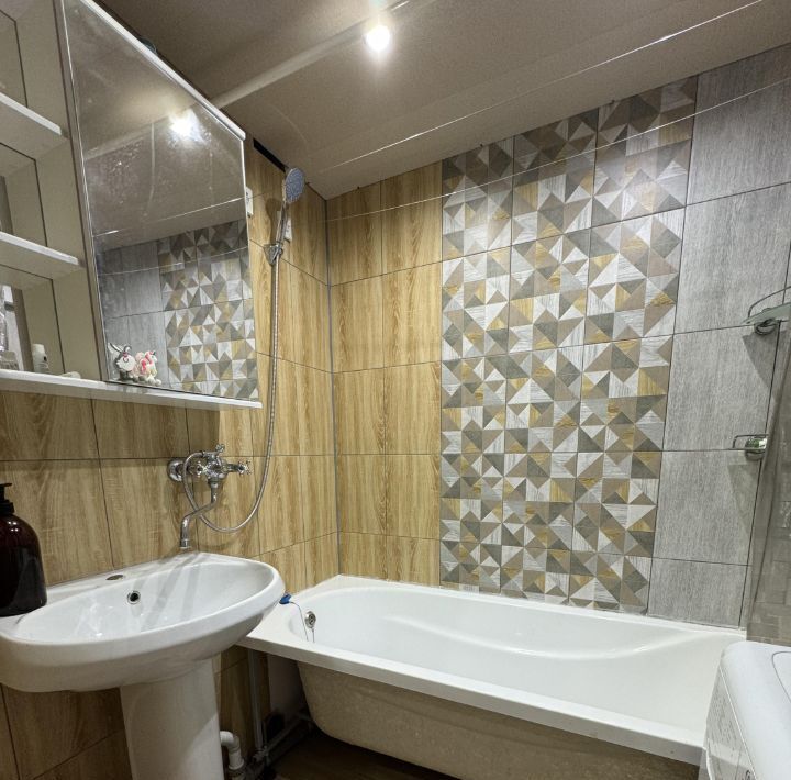 квартира г Тверь р-н Центральный ул Коробкова 12 фото 7