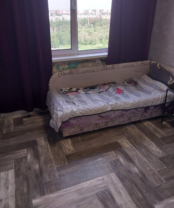 квартира г Тольятти р-н Автозаводский 1 квартал ул Революционная 40 фото 10