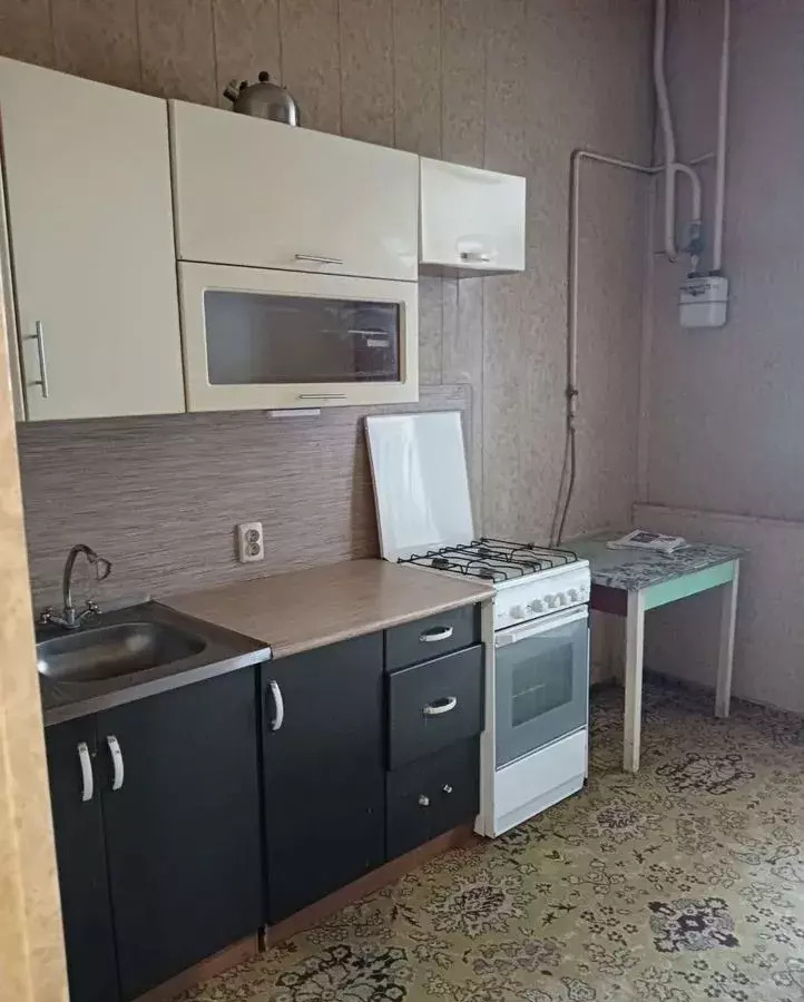 квартира р-н Миллеровский г Миллерово ул Кирова 12 Миллеровское городское поселение фото 3