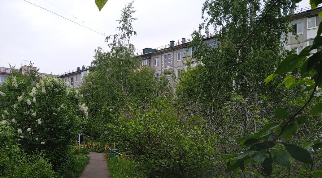 квартира г Омск р-н Кировский Звёздный ул Бережного 5 фото 18