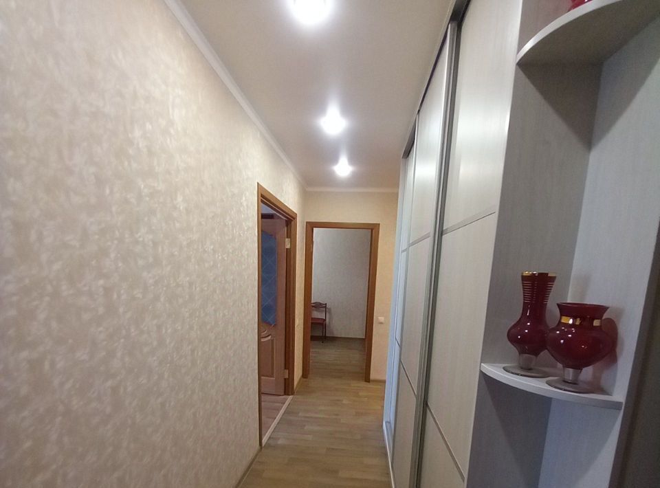 квартира г Омск р-н Центральный ул Челюскинцев 102к/1 фото 19