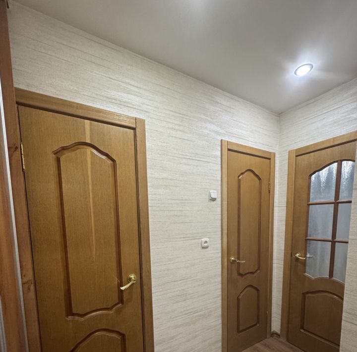 квартира г Омск р-н Центральный ул Сазонова 208 фото 9