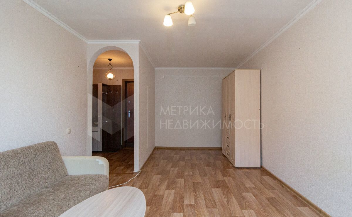 квартира г Тюмень р-н Ленинский ул 50 лет Октября 36а фото 5