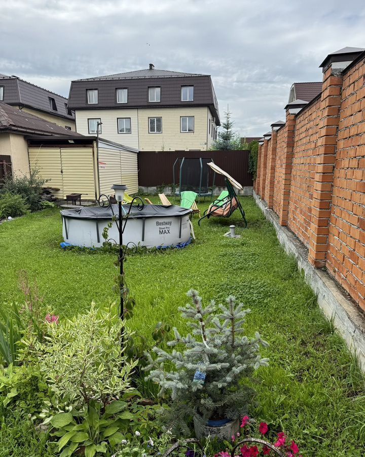 дом г Екатеринбург Академический ул Ореховая 10 Лиственный фото 12