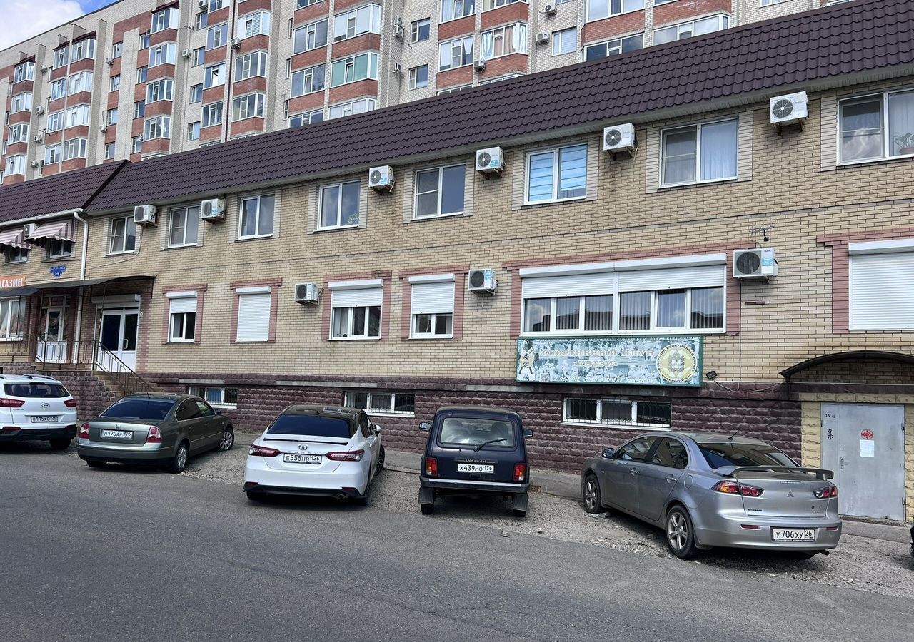 свободного назначения г Ставрополь р-н Промышленный Юго-Западный ул 45 Параллель 15в фото 1