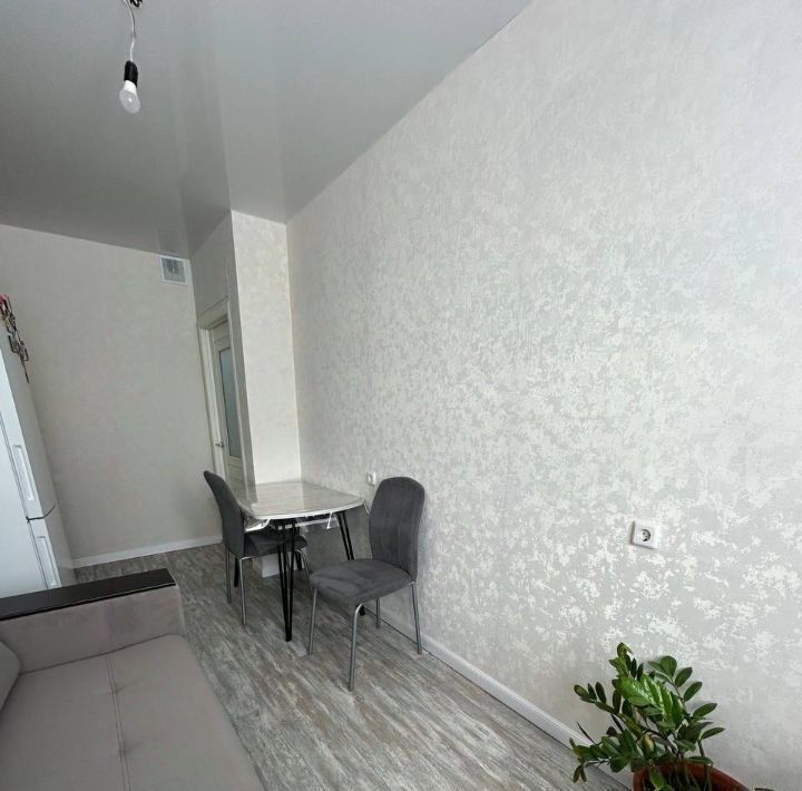квартира г Омск р-н Центральный ул 21-я Амурская 25 фото 6