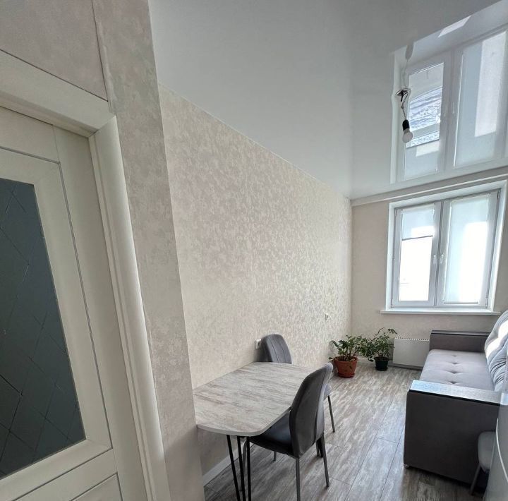 квартира г Омск р-н Центральный ул 21-я Амурская 25 фото 5
