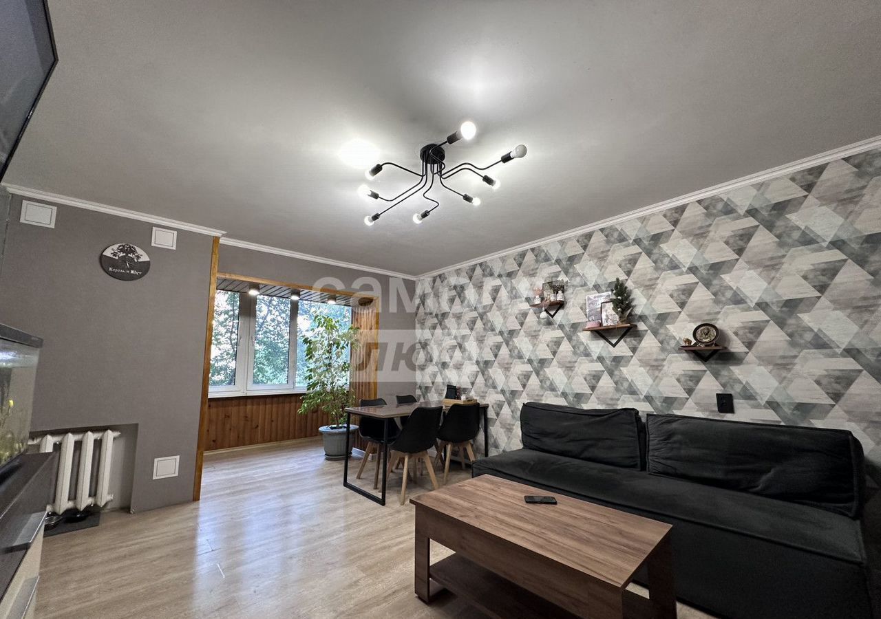квартира г Бузулук 3-й мкр-н, 6 фото 1