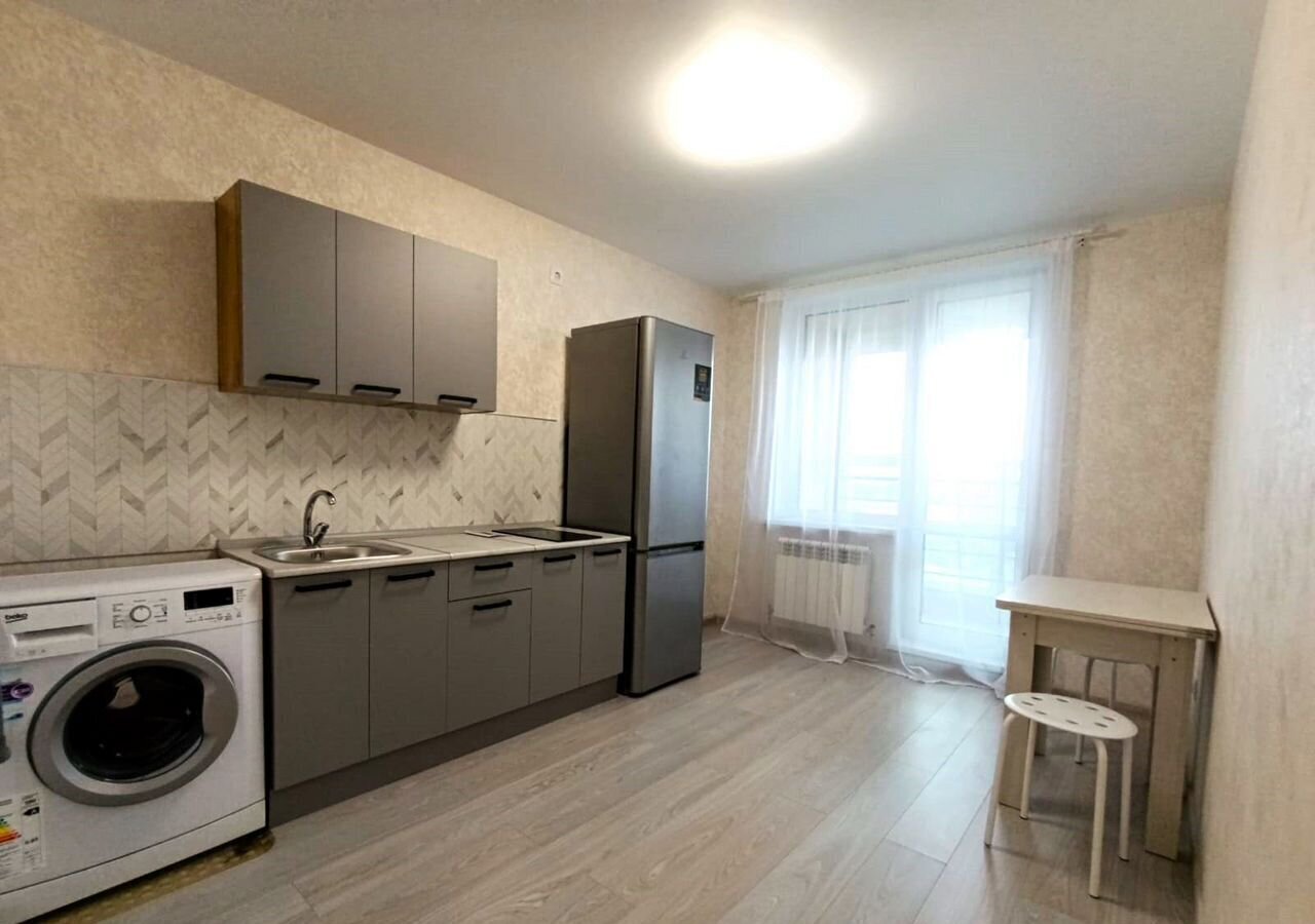 квартира г Омск р-н Кировский ул 70 лет Октября 3/5 Кировский АО фото 10