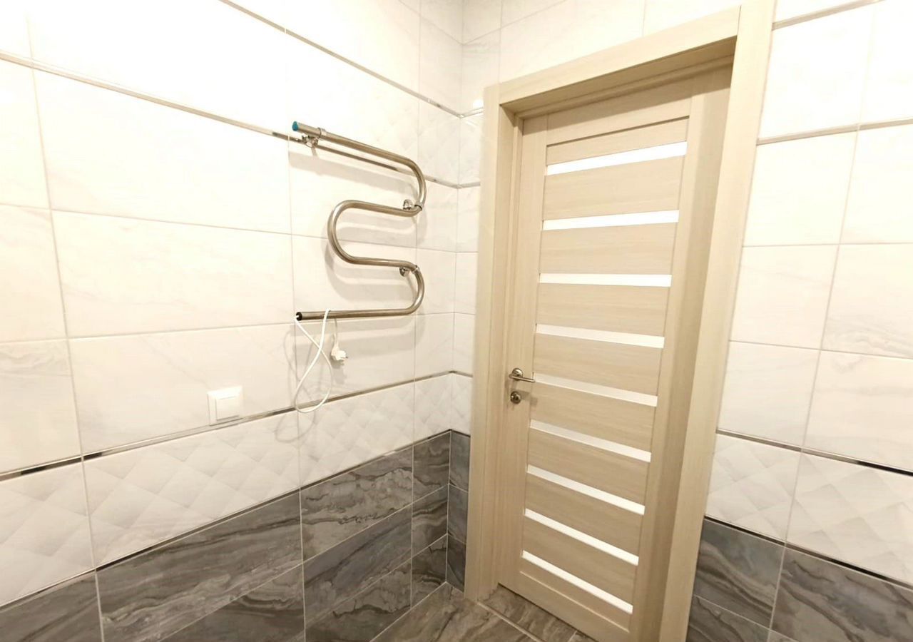 квартира г Омск р-н Кировский ул 70 лет Октября 3/5 Кировский АО фото 22