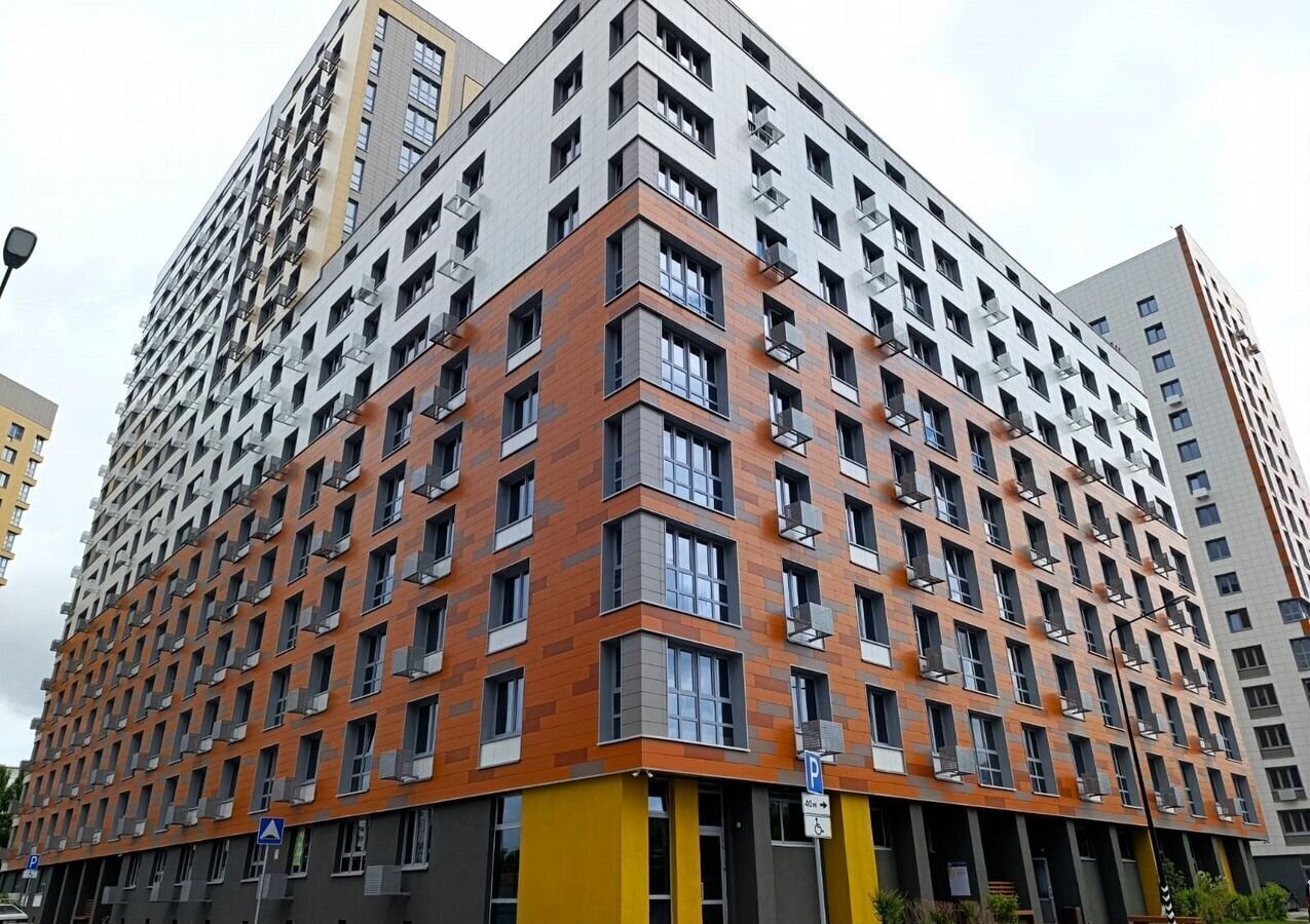 квартира г Омск р-н Кировский ул 70 лет Октября 3/5 Кировский АО фото 23