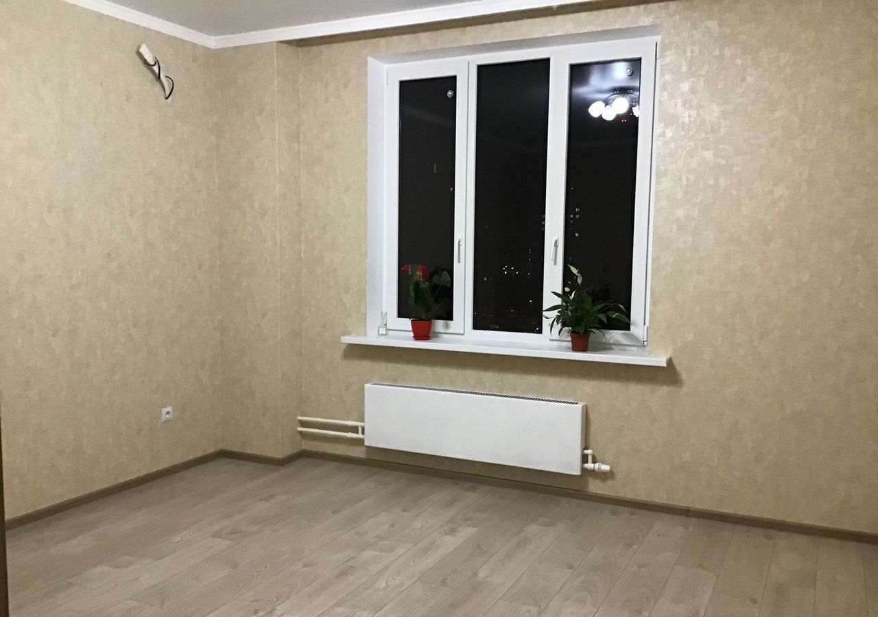 квартира г Ростов-на-Дону р-н Советский ул Ткачева 25 Левенцовский жилой район; Левенцовский жилой массив фото 4