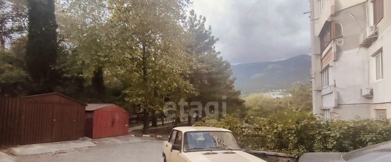 квартира г Ялта ул Найденова 16к/1 фото 22