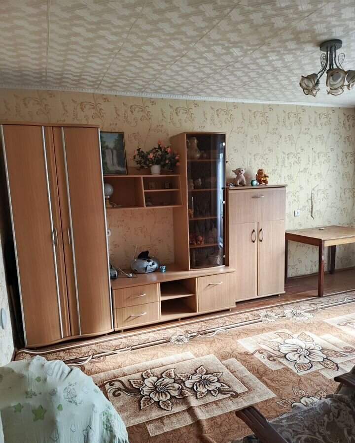 квартира г Серов ул Паровозников 10а Серовский муниципальный округ фото 2