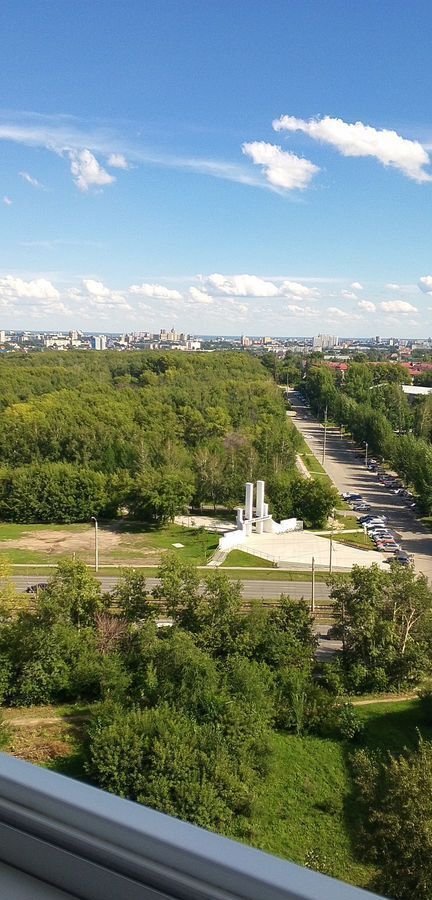 квартира г Барнаул р-н Ленинский ул Гущина 150/2 фото 1