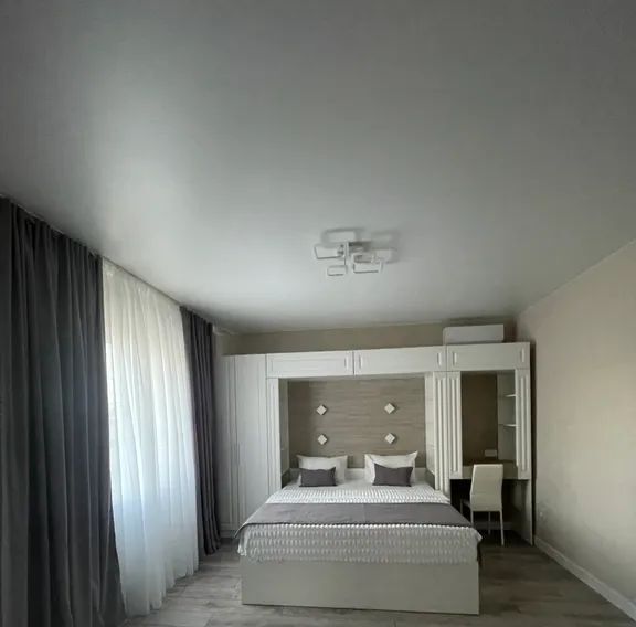 комната р-н Ейский г Ейск ул Радужная 18 фото 4