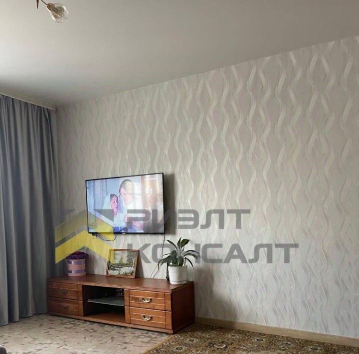 квартира г Омск р-н Центральный ул 28-я Северная 22 фото 2
