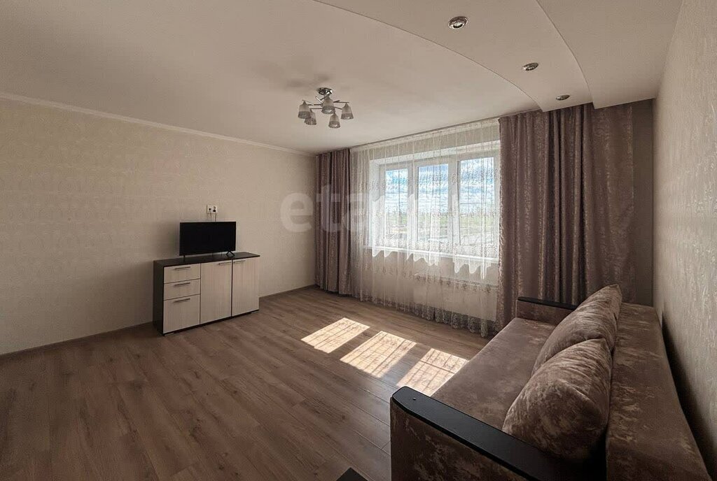 квартира г Курган мкр 6-й жилой район Заозёрный, 21к 1 фото 1