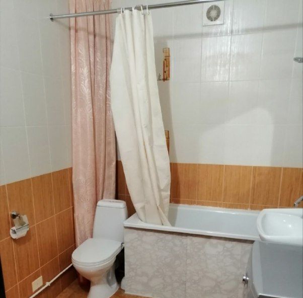 квартира г Челябинск р-н Центральный ул Академика Королева 9 фото 3